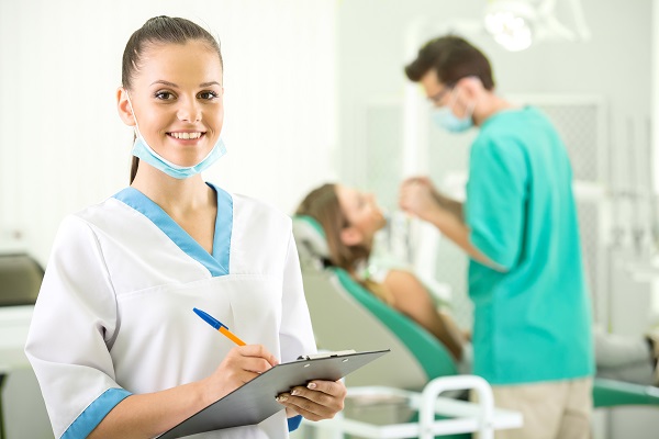 Can A General Dentist Perform Endodontic Procedures?