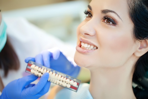 Can Dental Veneers Cover Imperfections On Teeth?