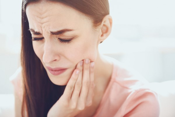 Visit An Emergency Dentist For Extreme Tooth Pain