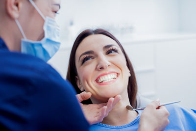 Visit Us For A Teeth Replacement Consultation